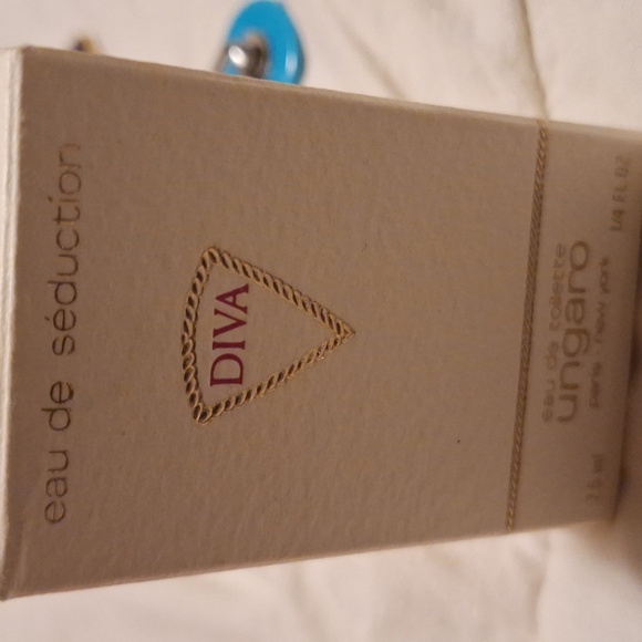 Never opened diva perfume - Picture 3 of 3
